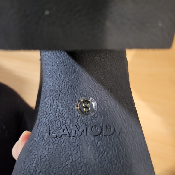 SOLD Lamoda Slick Nicks - Picture 6 of 10